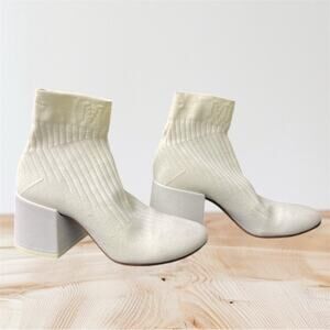 Maison Margiela MM6 White Ribbed Sock ankle Booties Block Heel Eu 36/US6
